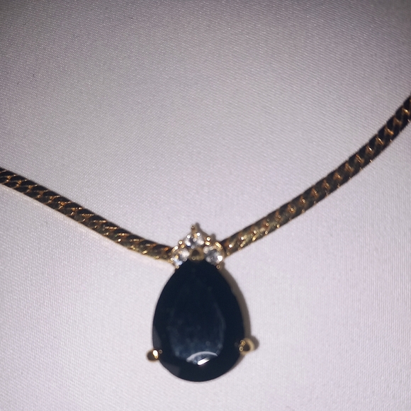 Vintage Vendome Gold tone crystal necklaces. - Picture 6 of 8